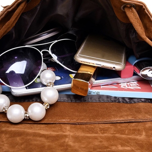 Vegan Suede Western Fringe Backpack - Picture 5 of 11